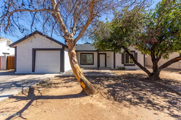 7619 W MEADOWBROOK Avenue, Phoenix, AZ 85033