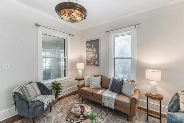 509 Prospect Drive SE, Decatur, AL 35601