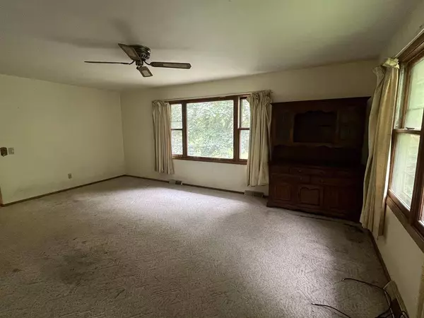 5410 Broken Bow Road, Sun Prairie, WI 53590