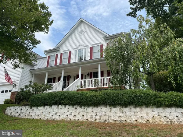 5827 E COPPER MOUNTAIN DR, Spotsylvania, VA 22553