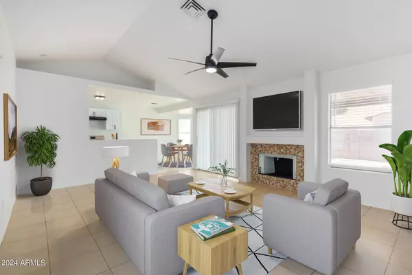 7619 W MEADOWBROOK Avenue, Phoenix, AZ 85033