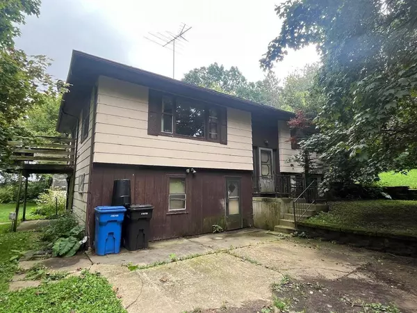 5410 Broken Bow Road, Sun Prairie, WI 53590