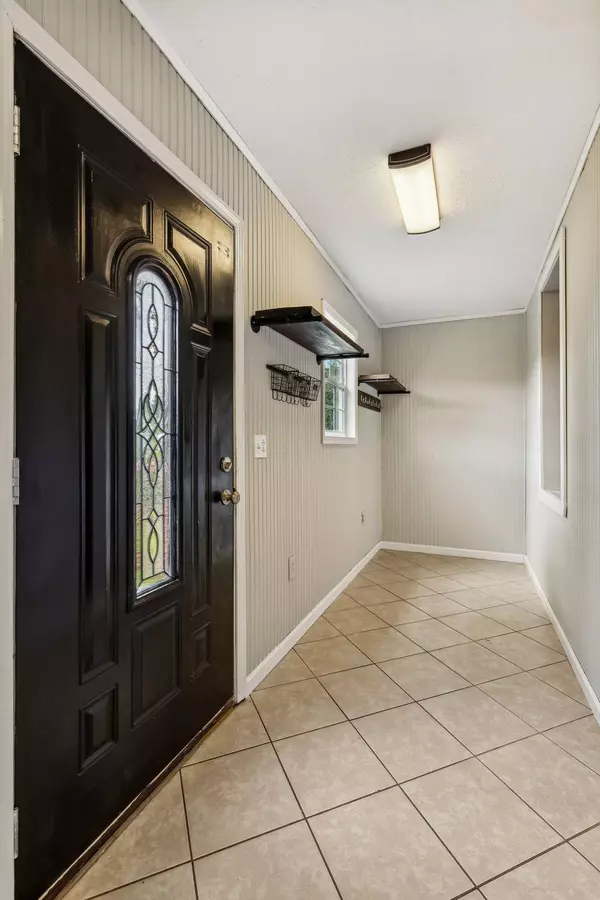 11 Boston Ln, Carthage, TN 37030