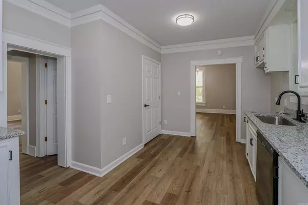 304 SW 3rd, Walnut Ridge, AR 72476