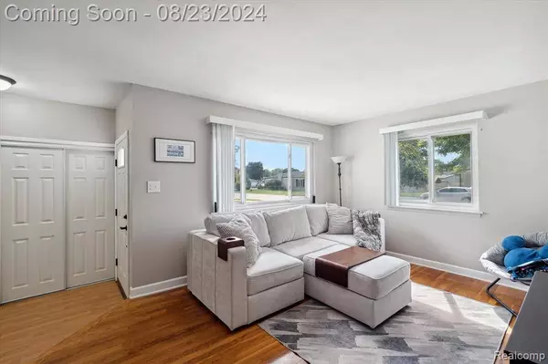 38640 MASON Street, Livonia, MI 48154