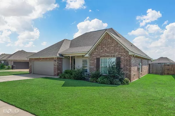 340 Camelback Drive, Bossier City, LA 71111