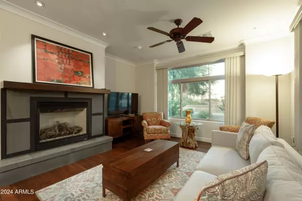 4909 N WOODMERE FAIRWAY -- #1012, Scottsdale, AZ 85251