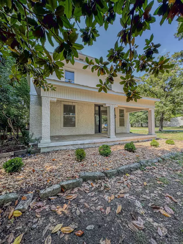 304 SW 3rd, Walnut Ridge, AR 72476