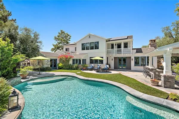 20 Kelly LN, Ladera Ranch, CA 92694