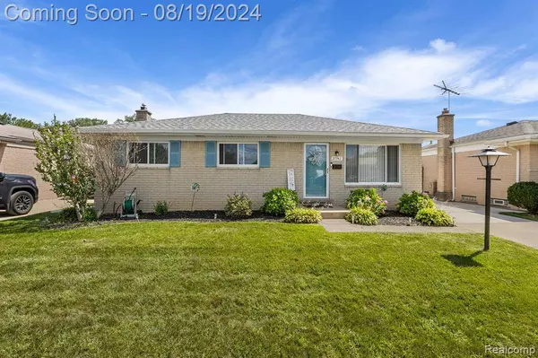 27742 BELANGER Street, Roseville, MI 48066