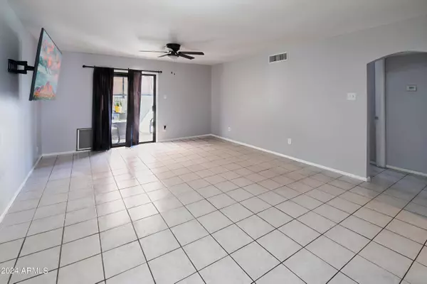 5310 E Windsor Avenue, Phoenix, AZ 85008