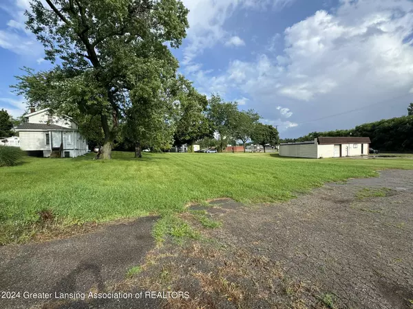 956 958 Russell Street, Jackson, MI 49203, Jackson, MI 49203