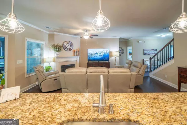 443 Hawthorne Ridge CIR, Dallas, GA 30132