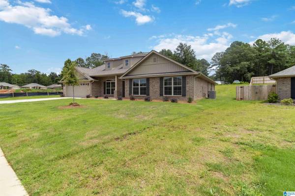 407 HARLESS LANE, Alabaster, AL 35007