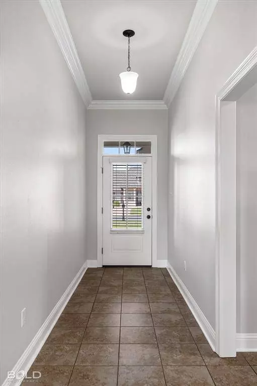 340 Camelback Drive, Bossier City, LA 71111