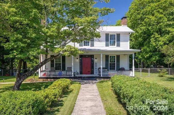 710 N Main AVE, Newton, NC 28658