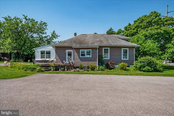 9917 BIRD RIVER RD, Middle River, MD 21220