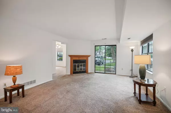 243 SASSAFRAS CT, Warrington, PA 18976