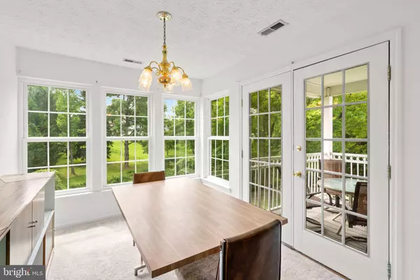 1420 GREENBRIAR CIR #4-1420, Pikesville, MD 21208