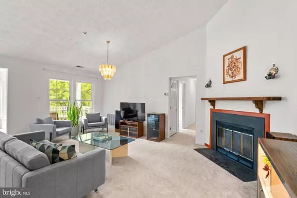 1420 GREENBRIAR CIR #4-1420, Pikesville, MD 21208