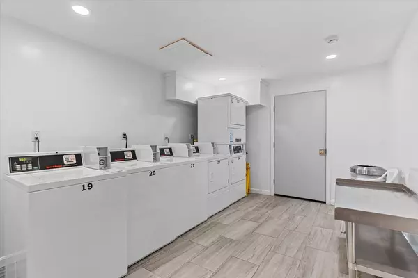 655 W Lowell Ave #17, Haverhill, MA 01832