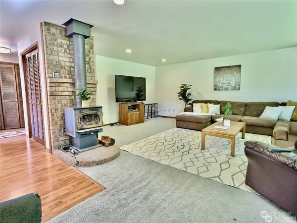 4507 110th PL NE, Marysville, WA 98271