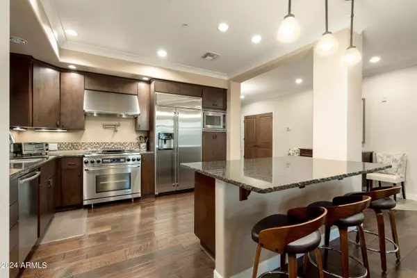 4909 N WOODMERE FAIRWAY -- #1012, Scottsdale, AZ 85251