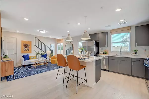 151 Scarhill Track Avenue, Henderson, NV 89011