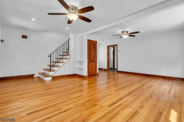 129 Main St, Stanhope Boro, NJ 07874