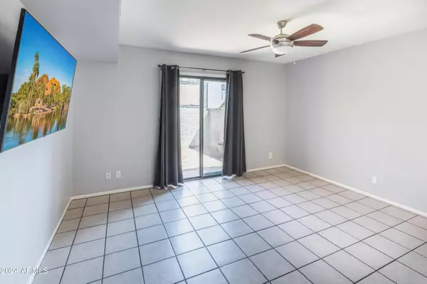 5310 E Windsor Avenue, Phoenix, AZ 85008