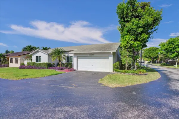 10258 SW 145th Ct, Miami, FL 33186