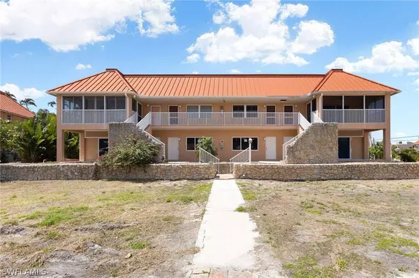 805 E Gulf DR #D-2, Sanibel, FL 33957