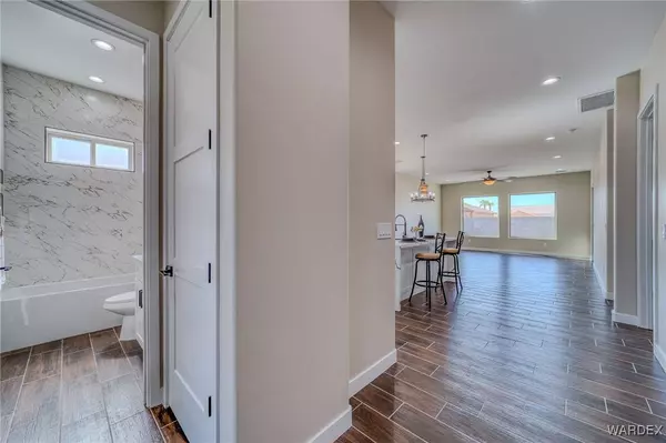 1821 E Desert Bloom DR, Mohave Valley, AZ 86440