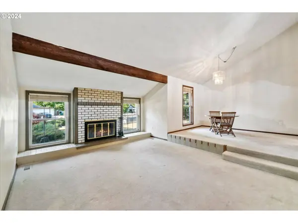 12905 SW HACKAMORE CT, Beaverton, OR 97008