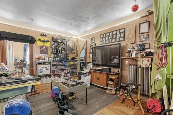 187 Mechanic St, Leominster, MA 01453