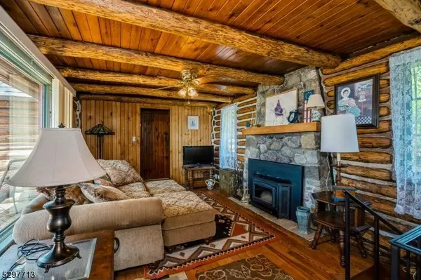 137 E Shore Trl, Sparta Twp., NJ 07871