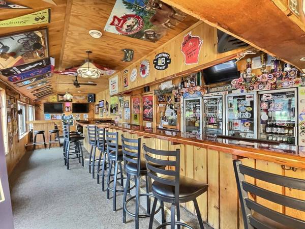 1021 PARKWAY DR, Saint Germain, WI 54558
