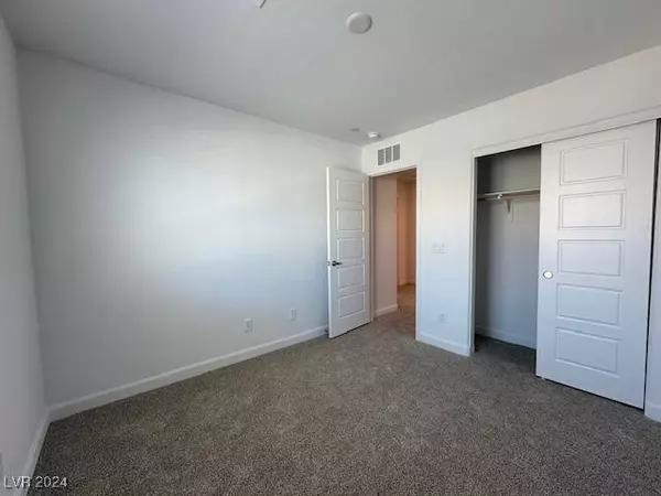 3497 Golden Chariot Avenue, Las Vegas, NV 89106