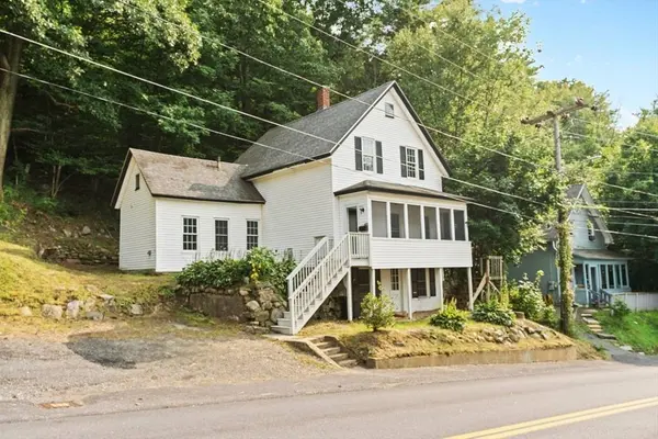 685 Hapgood St, Athol, MA 01331