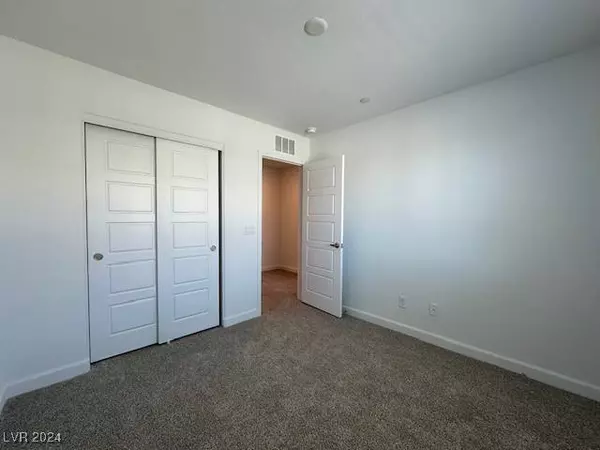 3497 Golden Chariot Avenue, Las Vegas, NV 89106