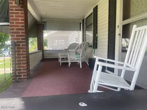 237 Hager ST, Hubbard, OH 44425