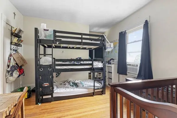 187 Mechanic St, Leominster, MA 01453