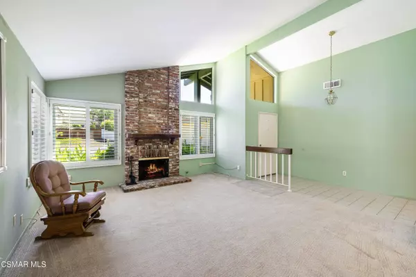 733 Knollwood Drive, Newbury Park, CA 91320