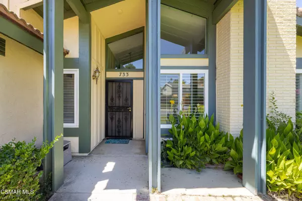 733 Knollwood Drive, Newbury Park, CA 91320