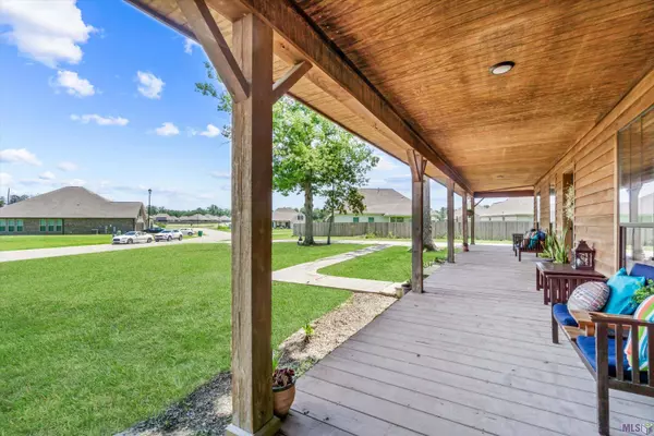 23248 ANTLER LAKE DR, Denham Springs, LA 70726