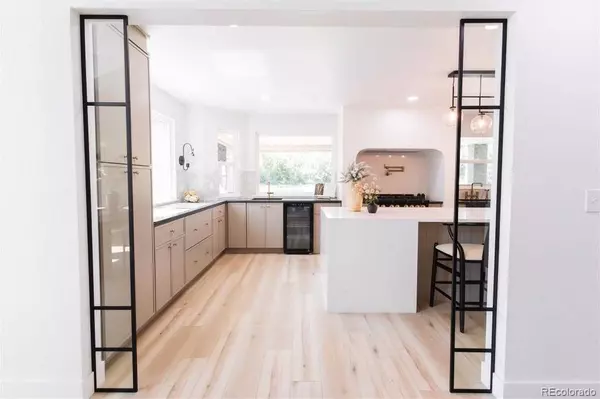 16080 W 69th PL, Arvada, CO 80007