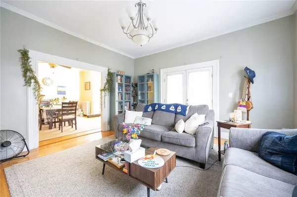 157 Carrington AVE, Woonsocket, RI 02895