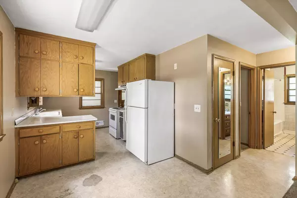 3313 Brunswick AVE N, Crystal, MN 55422