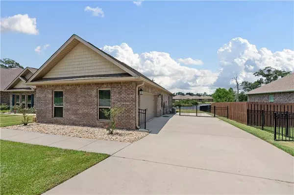 1864 Gwin CT, Mobile, AL 36695