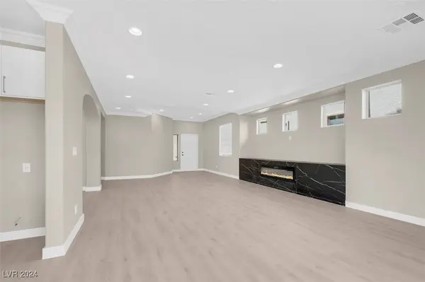 3518 Bella Valencia Court, Las Vegas, NV 89141